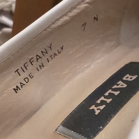 Bally "Tiffany" White Leather Loafers - Picture 9 of 10